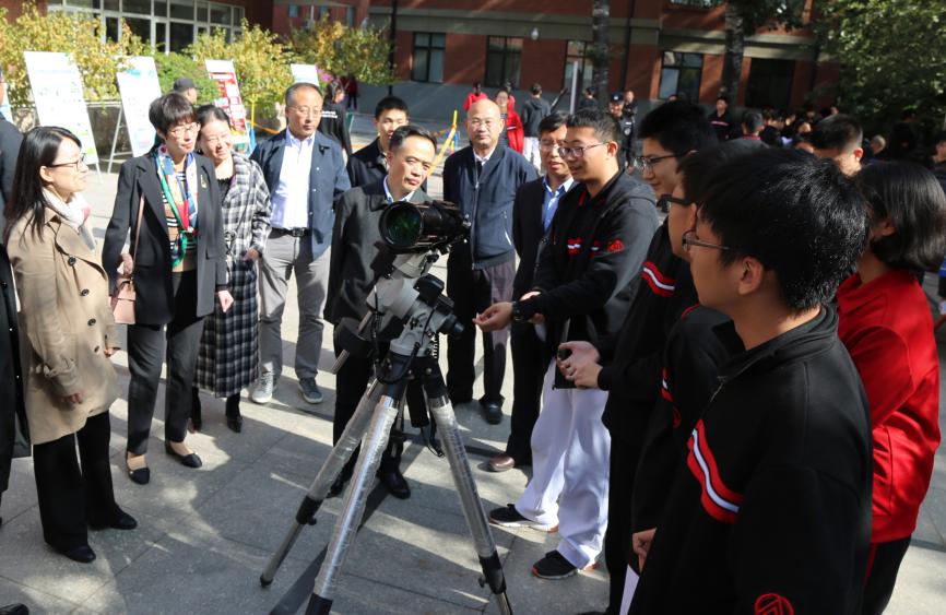 李晓辉北师大实验中学校长,北师大附中李晓辉