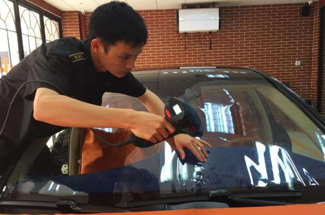 提车的时候带了全包围脚垫靠谱吗,提车别再要脚垫了