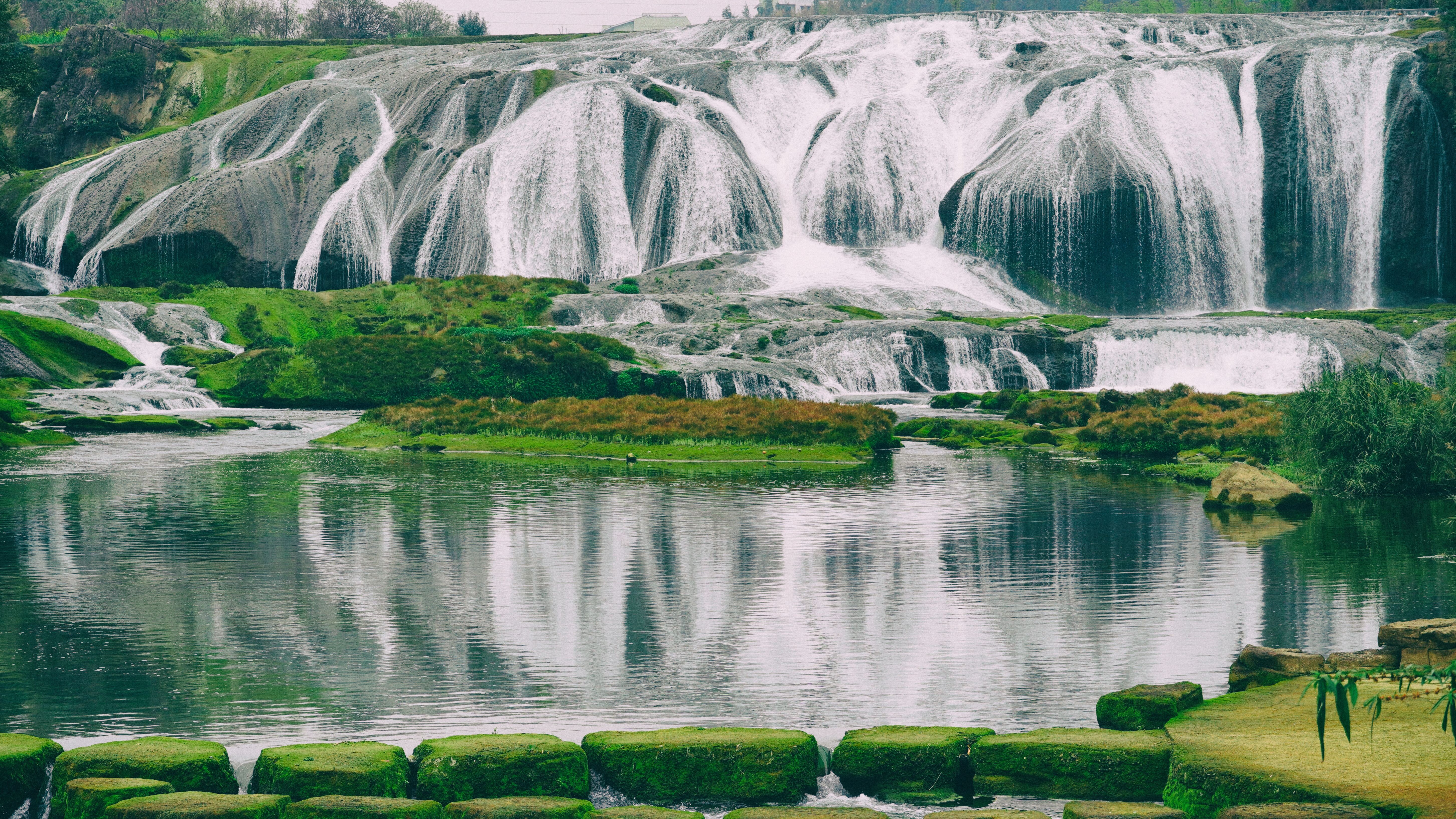 总要和心爱的人去一次黄果树瀑布,一个人去黄果树瀑布旅游
