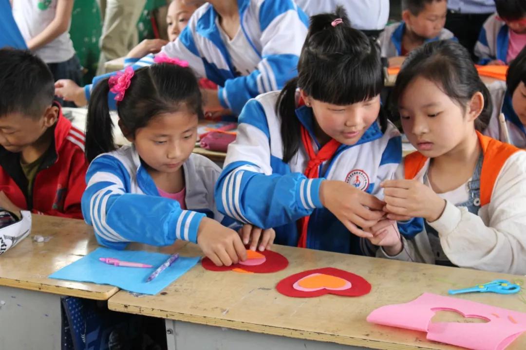 邓州市花洲实验小学少先队,邓州市北京路小学六一儿童节