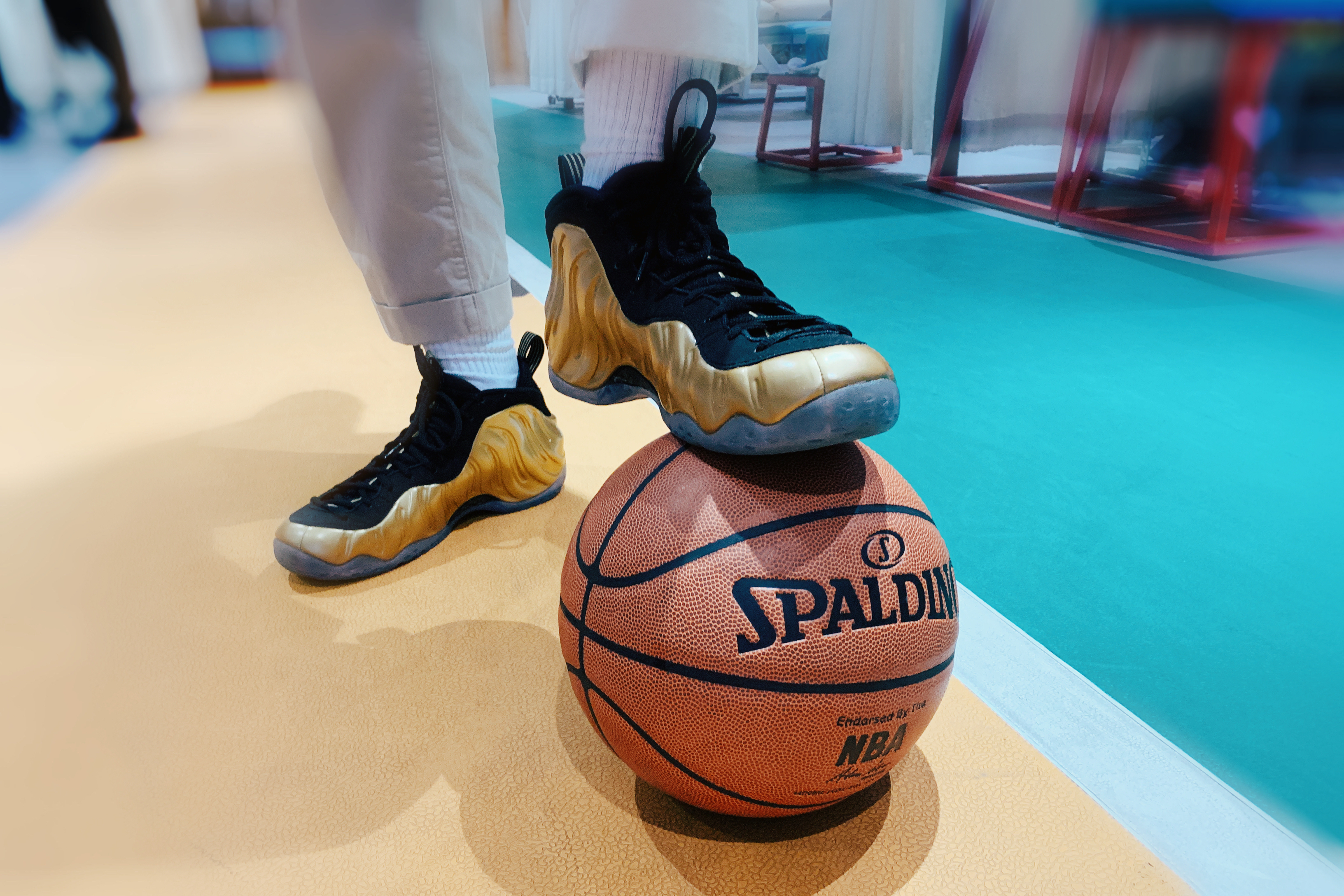 踝扭伤按摩,踝扭伤复位