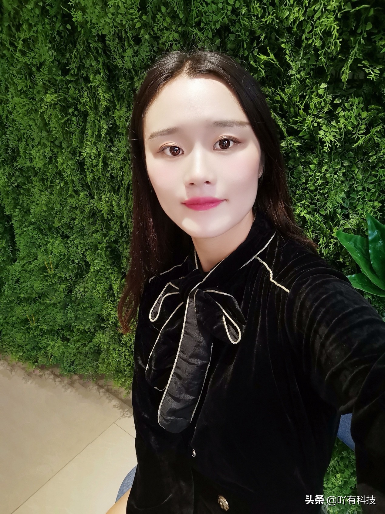 荣耀20s光影之美,荣耀20s发布晚上自拍也要美美的