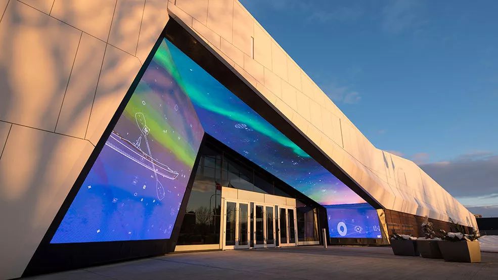 这场Dior杭州时装展，让我梦回2年前的加拿大