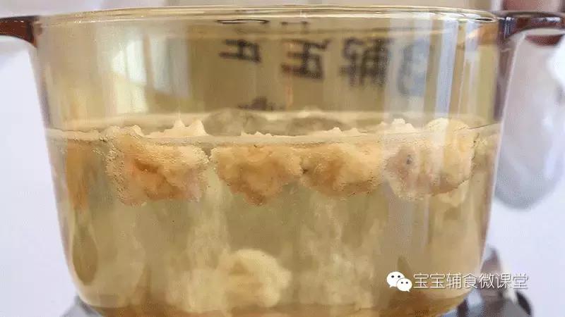 虾丸最简单的做法,好吃的家常虾丸快速学起来吧