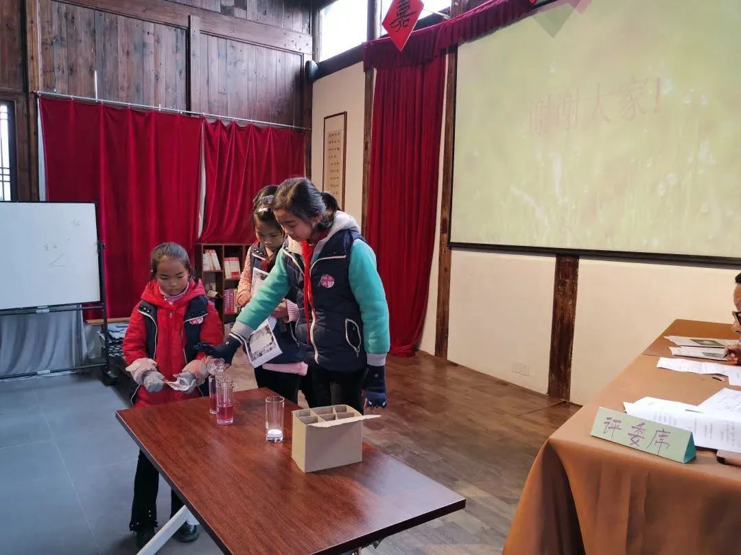 这所大山里的未来学校，破解了我们对于教育创新的认识误区