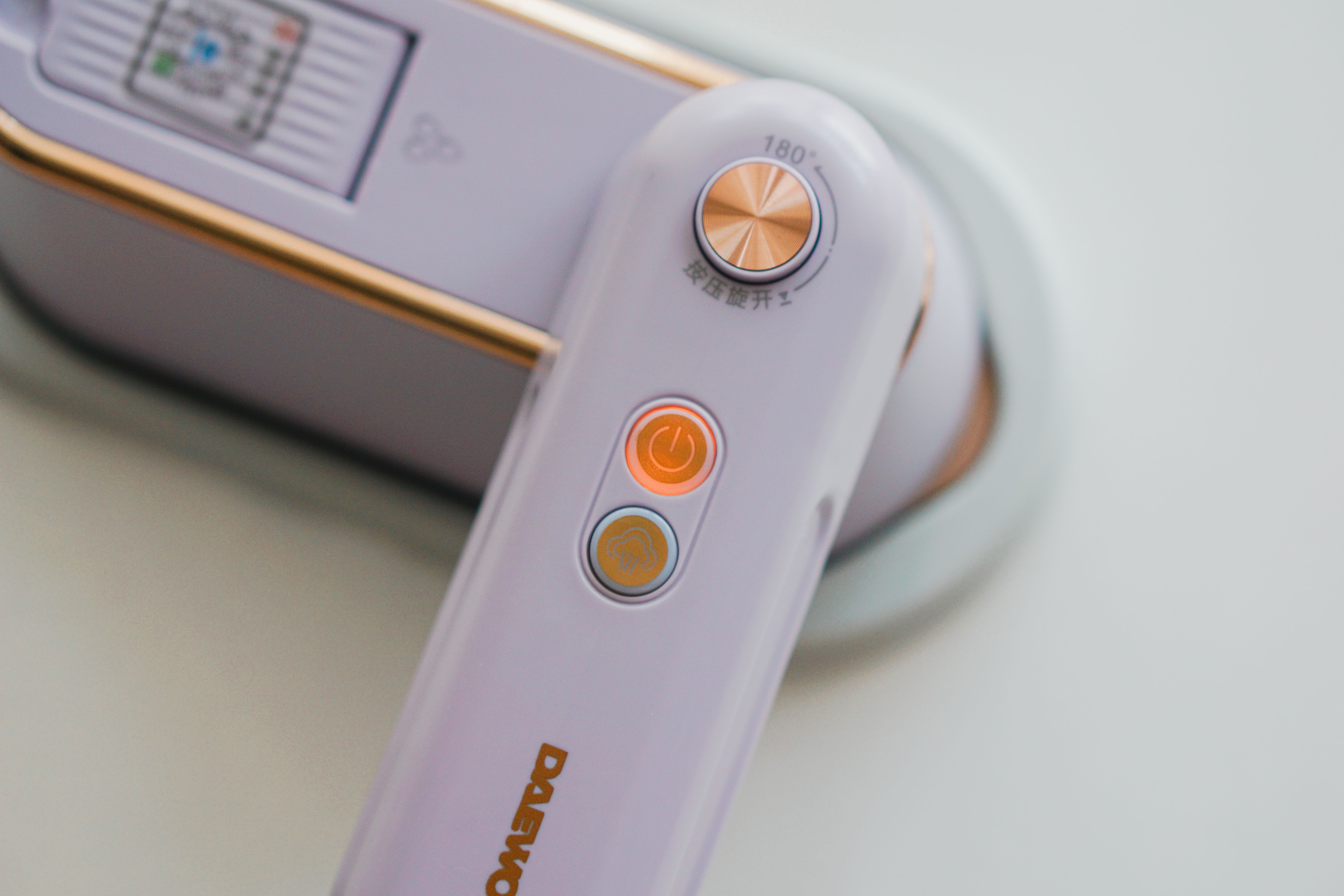 李佳琦推荐干湿两用挂烫机视频,李佳琦手持挂烫机大宇