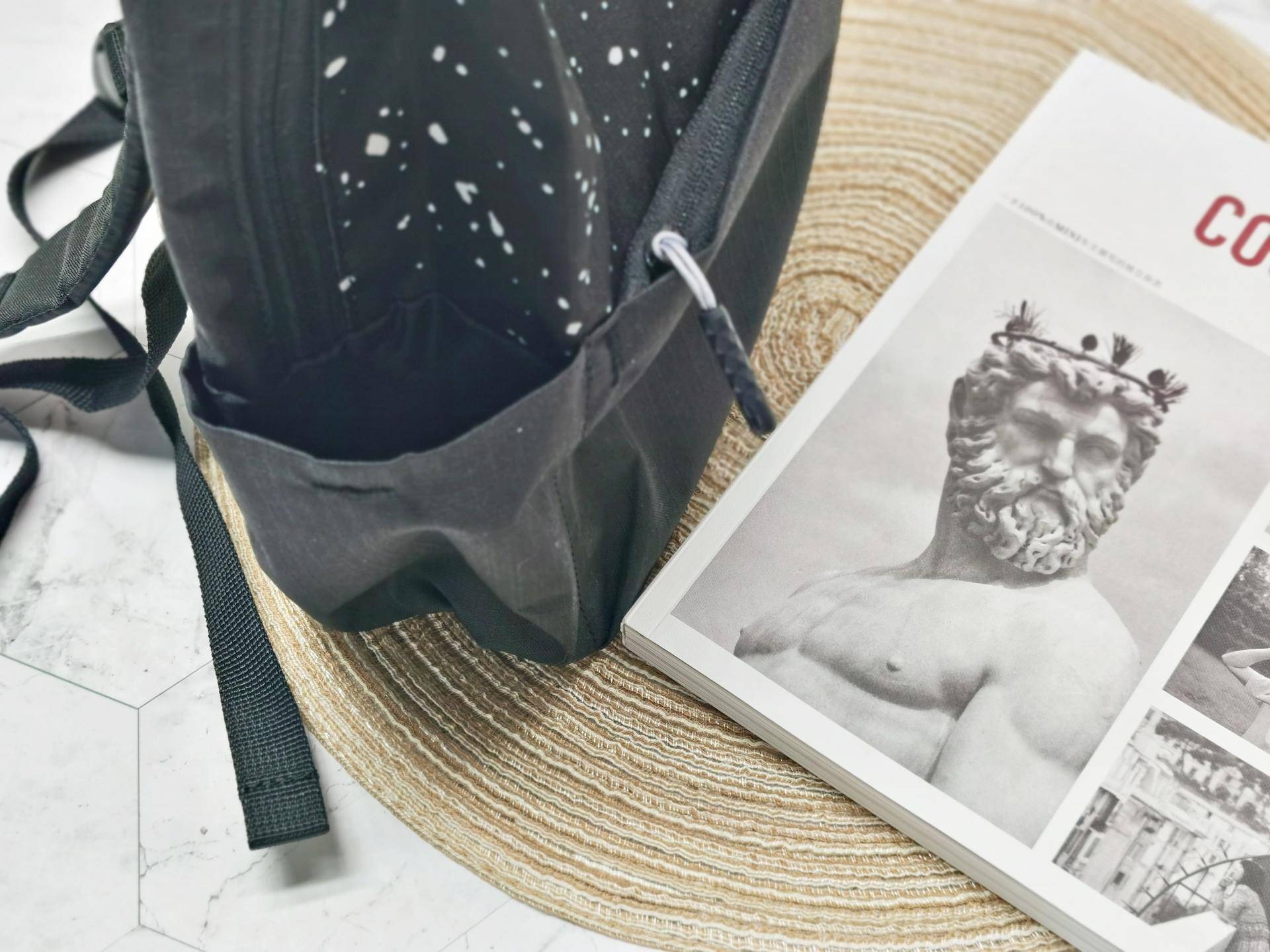 女人控制不住买衣服,女生总是控制不住买衣服