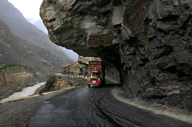 巴铁首条中国公路,震撼全球的中国公路