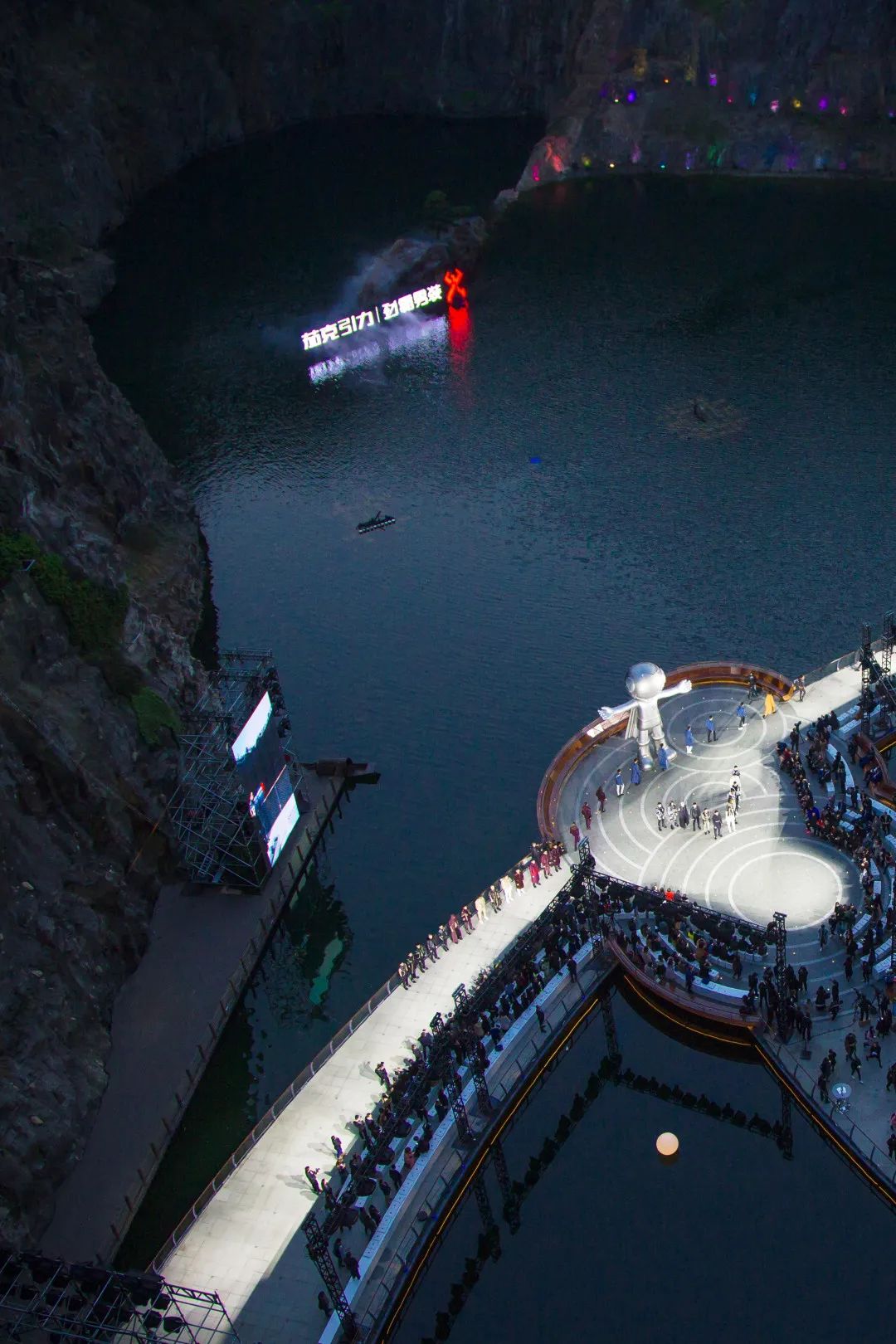 国货劲霸男装,劲霸高端国货