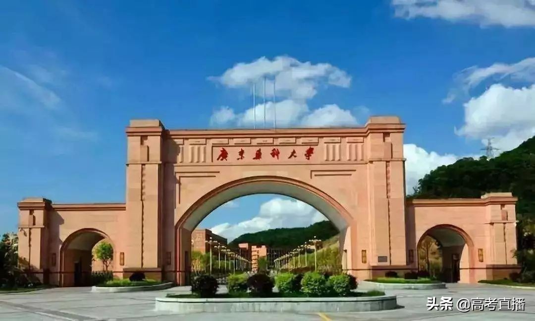 被不喜欢的专业录取了要不要自考,被不喜欢的专业录取不能退吗