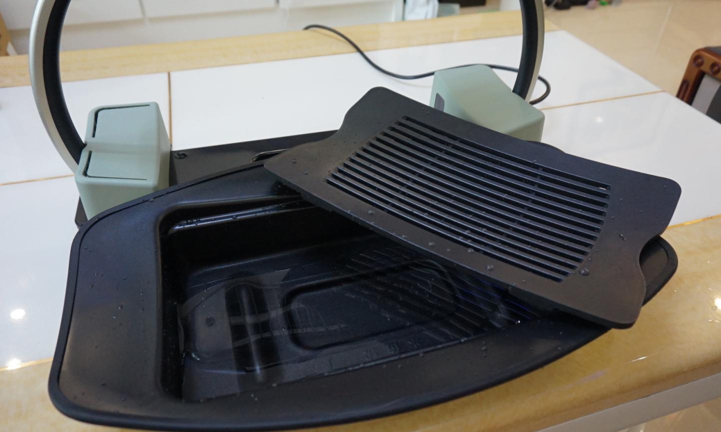 吹着空调吃烤肉空调有味道,吹着空调吃着烤肉