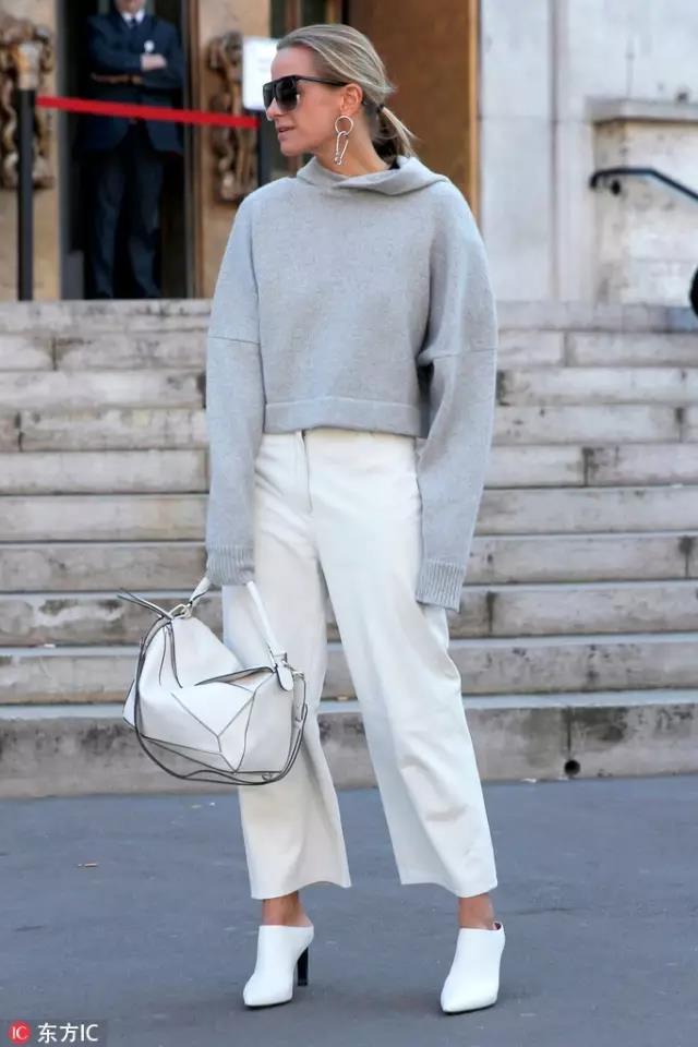 怎样穿搭才能摆脱学生气的幼稚感？