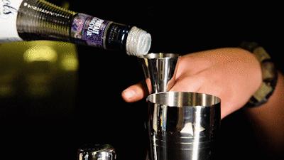 低调奢华的酒吧,小酒馆日式风格酒吧