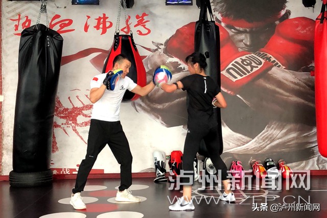 为体考备战、锻炼身体、运动减压……泸州这些人成暑期健身房常客