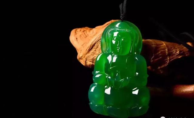 翡翠小秘诀,买翡翠必须要知道的小技巧