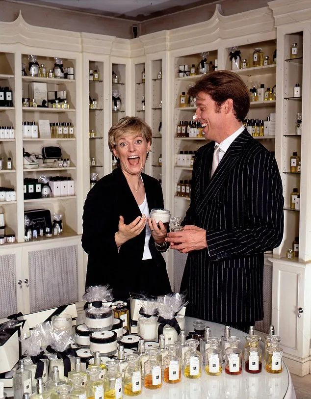 “你喷祖玛珑的样子，真像我的5个前女友”