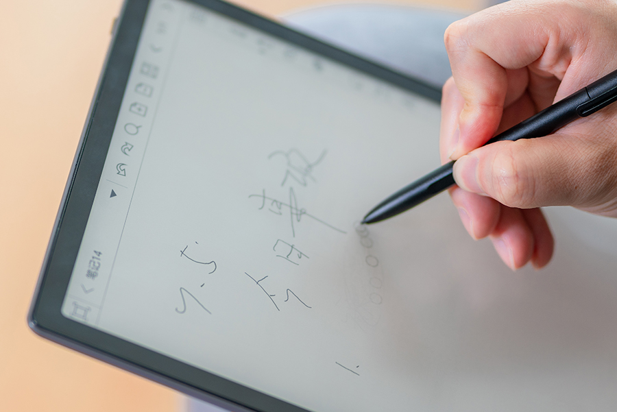 BOOXNotePro电子书阅读器评测:享受读书随心笔记