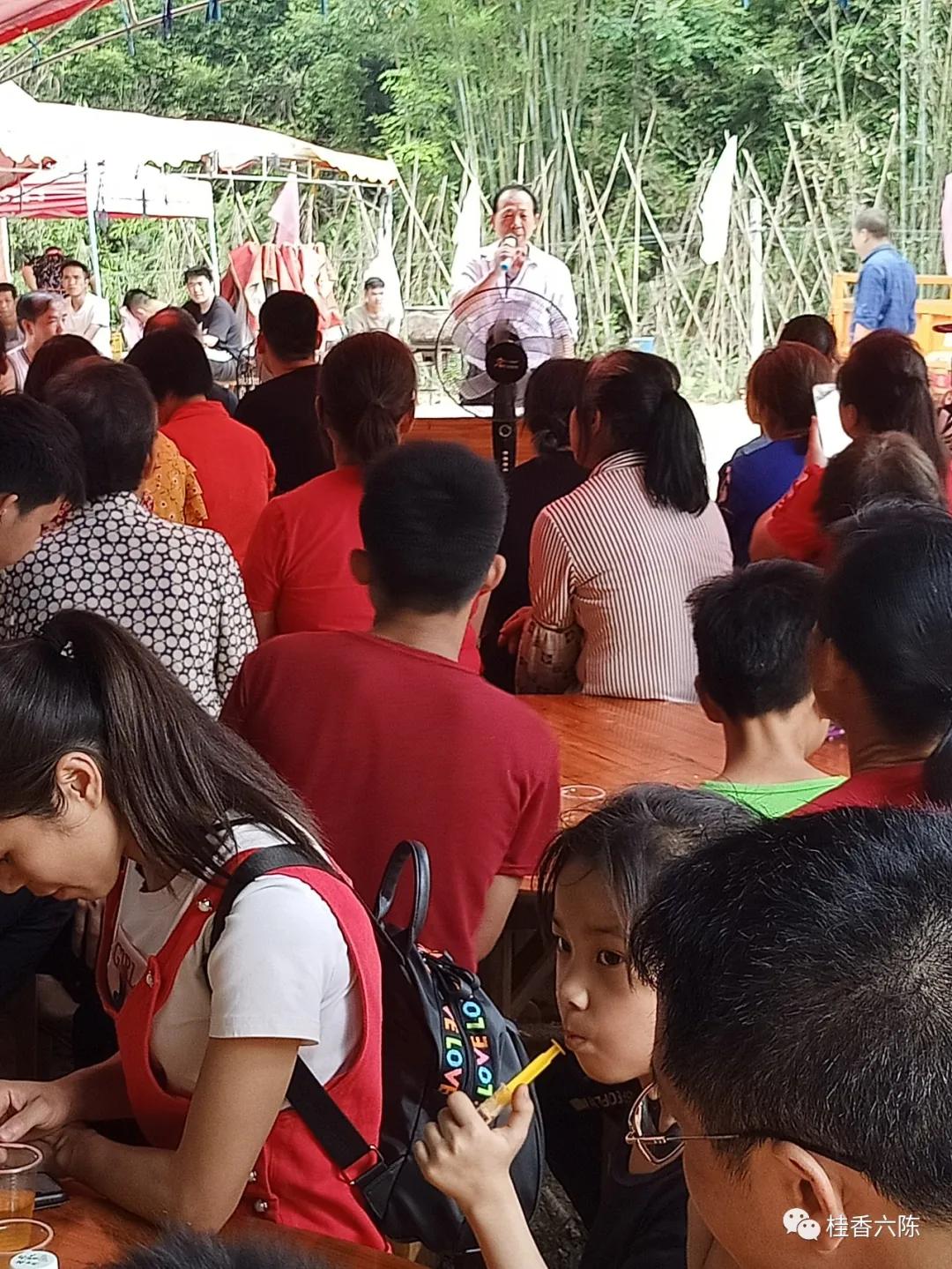 外嫁女回娘家锣鼓,东城十里外嫁女回娘家广场舞