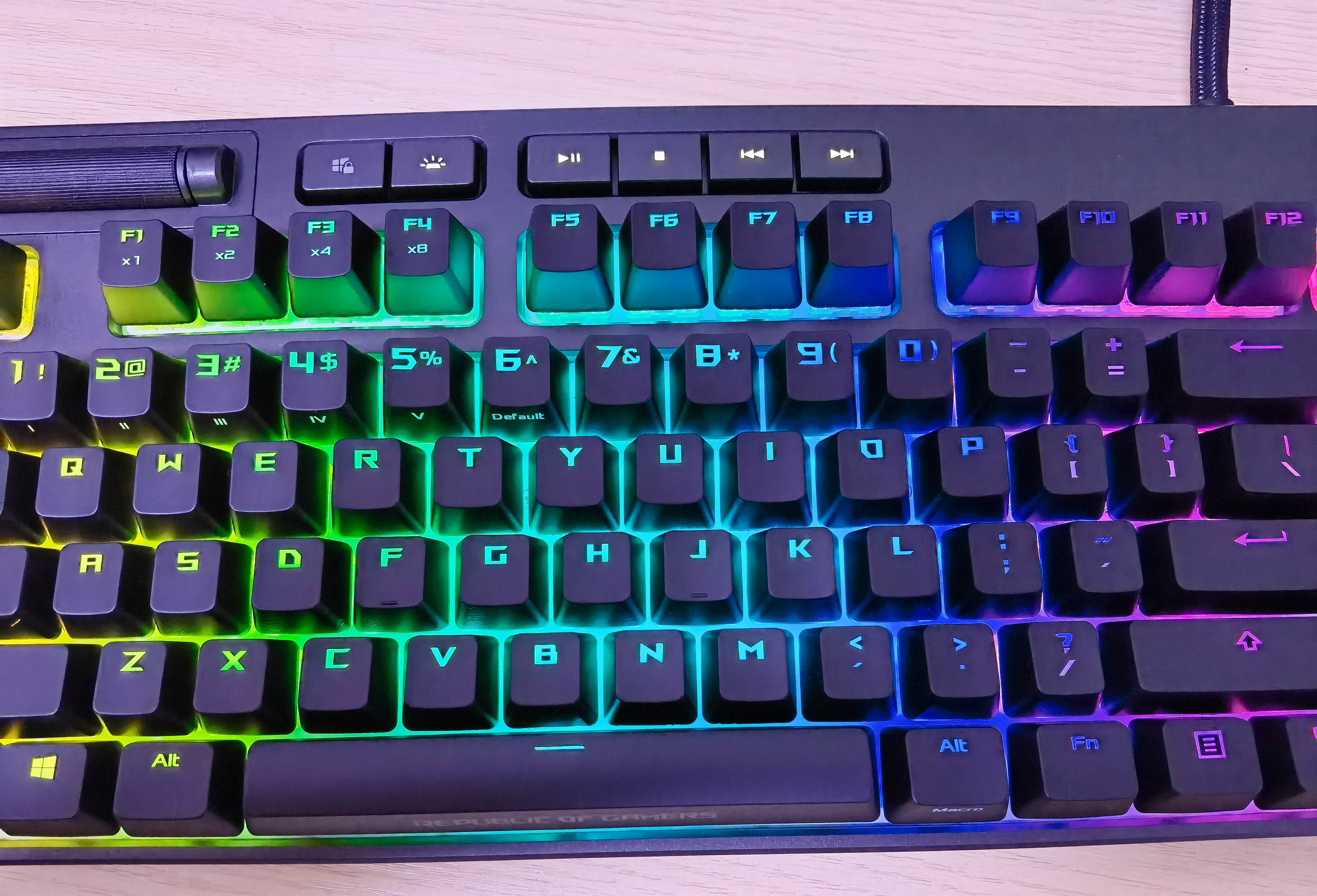 为信仰充值，华硕ROGSTRIXFLARE机械键盘使用体验