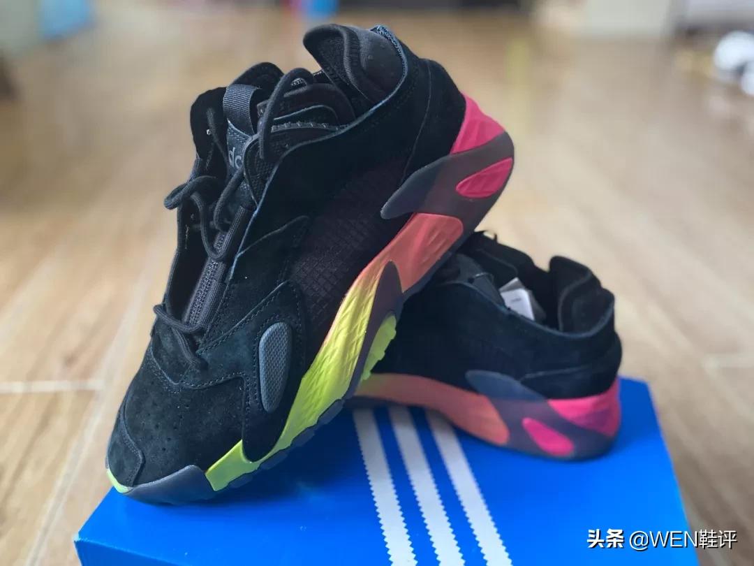 yeezy70018款值得购买吗,yeezy700经典款