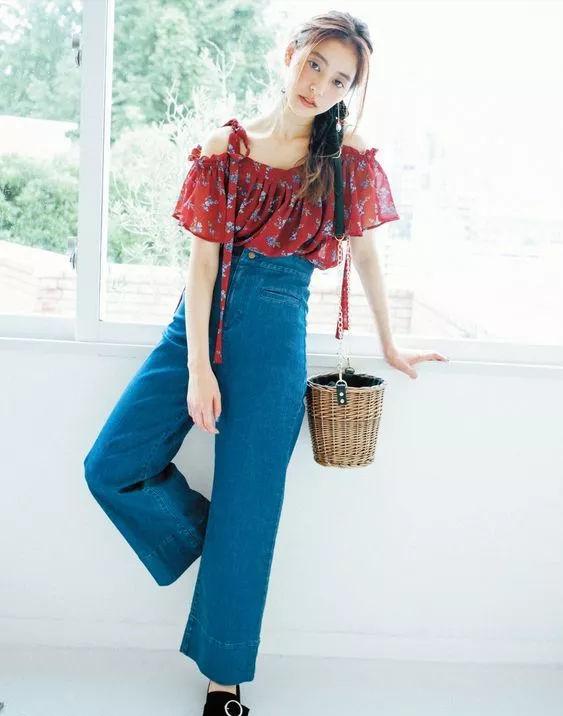 微胖女人穿搭技巧,微胖女人怎样穿不显肚子