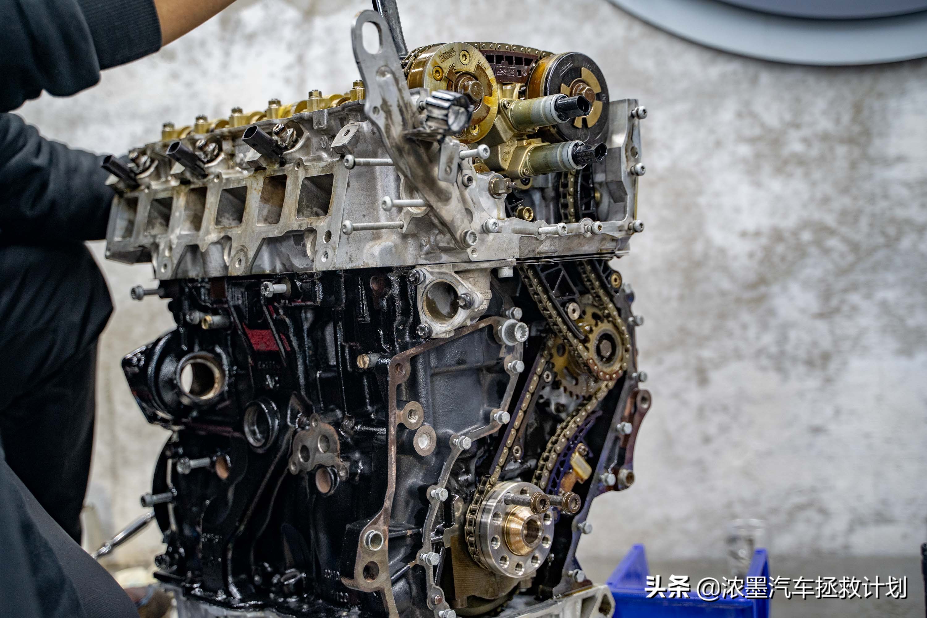 大众辉腾vr6,德系老款大众辉腾