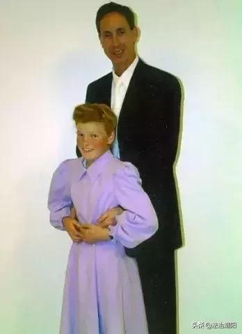 恋童癖+*伦乱**，未成年女孩被他霸占生下孩子！起底变态狂魔的邪恶往事……