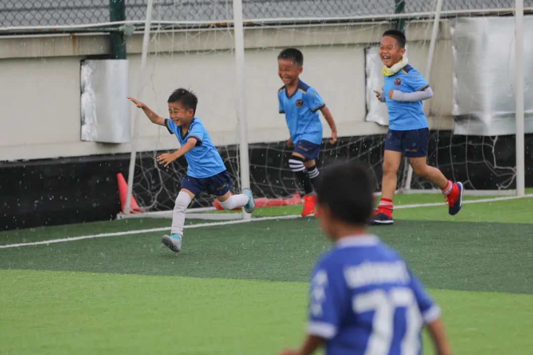 参加夏令营结营送什么呢,夏令营第一季