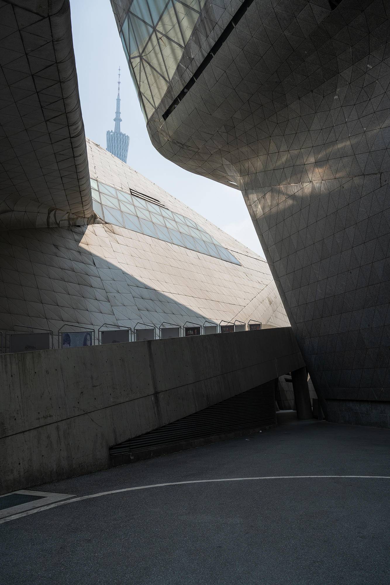 索尼fe35f1.8全画幅测评,索尼fe35mmf2.8蔡司镜头评测