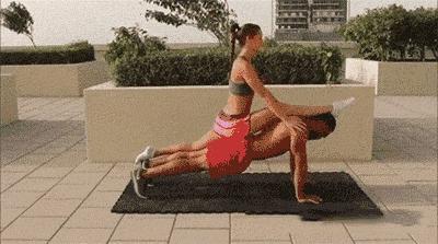 网红拿铁女孩,朋友圈晒咖啡的女生特点