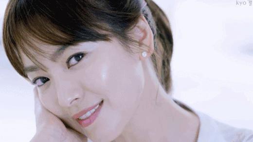 皮肤松弛用什么护肤品提拉紧致,脸上皮肤松弛吃什么能快速紧致