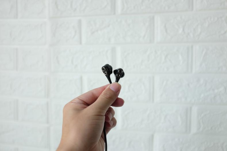 单动圈和双动圈耳机有什么优点,苹果手机真无线耳机十佳评测