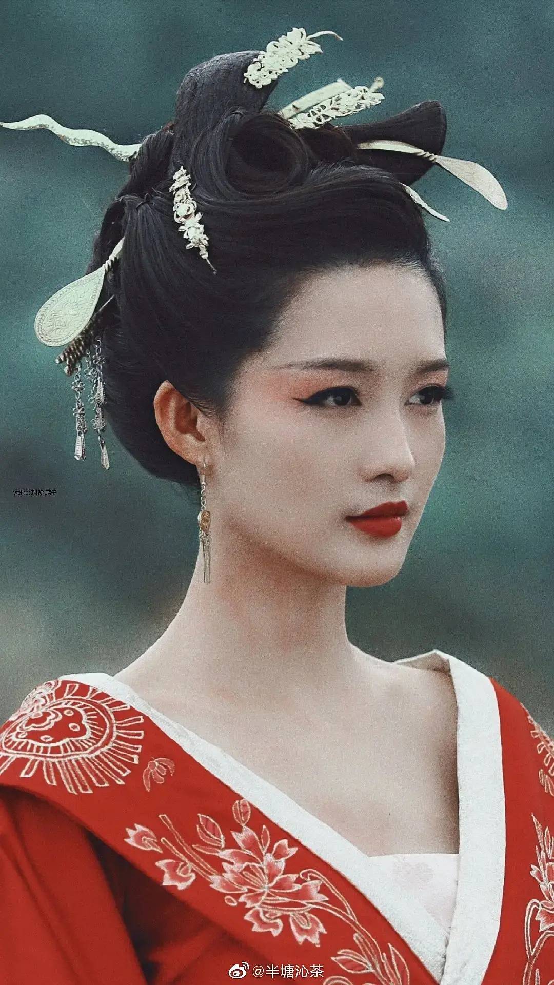 现在的古装剧中妆容没有以前好看,惊艳的古装剧妆容造型