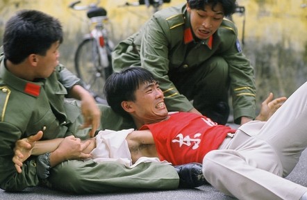 黄日华的坚持，打了多少出轨妻的脸