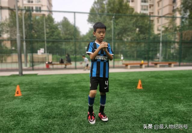 体操桑兰受伤赔偿多少,体操冠军桑兰比赛中摔成瘫痪