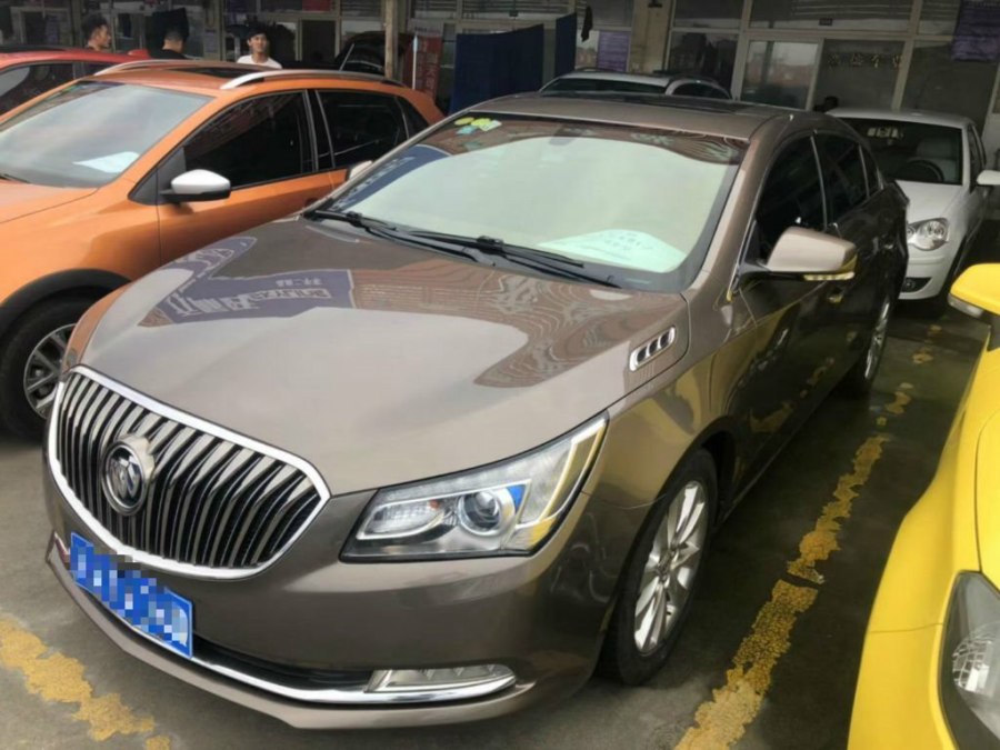 11万左右能买到哪年的君越,11万买别克