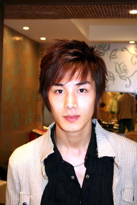 戚薇成功背后的辛酸,戚薇快乐何止这些