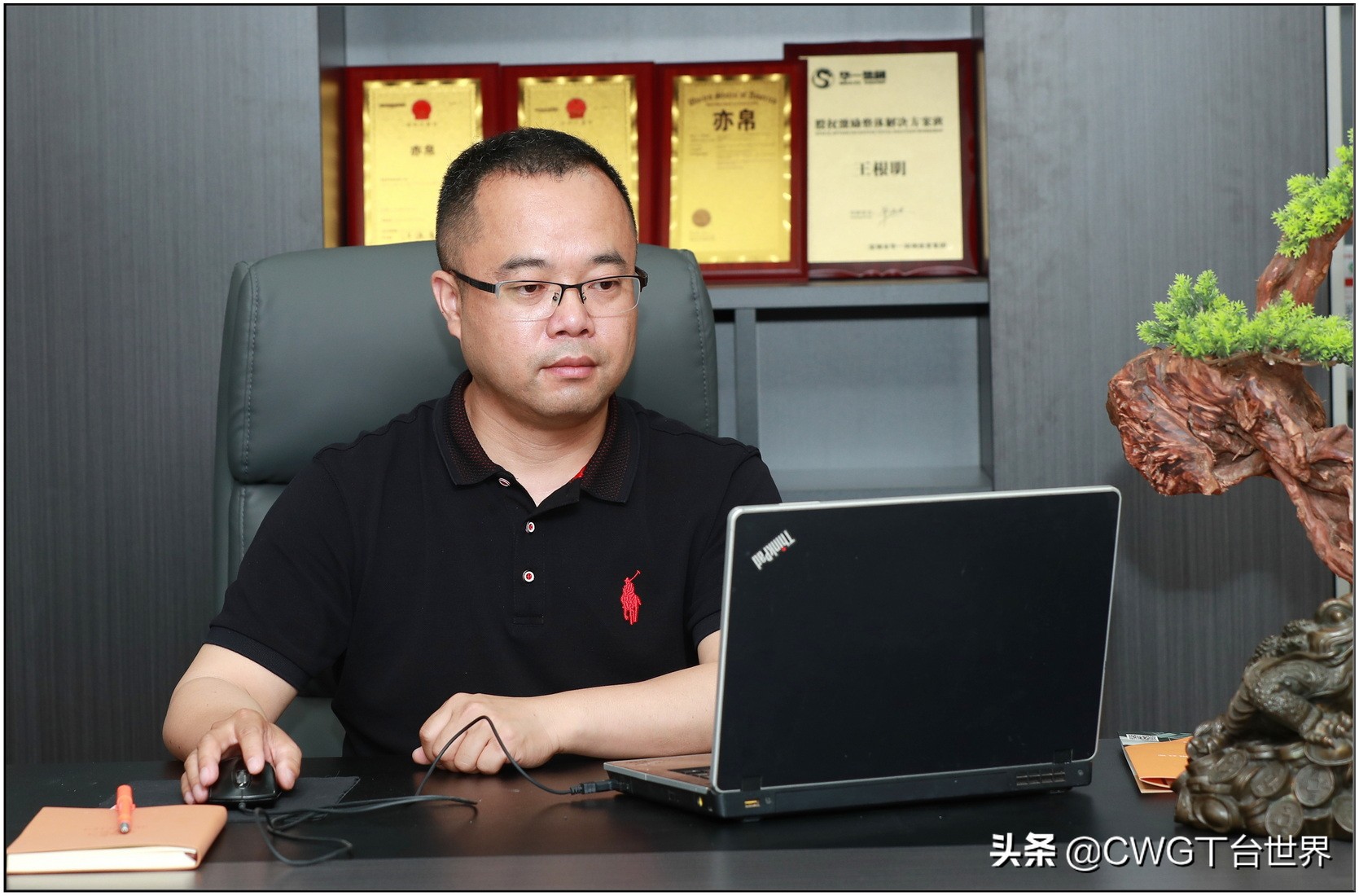 亦帛时尚羽绒服是品牌吗,亦帛时尚2021冬羽绒服发布会