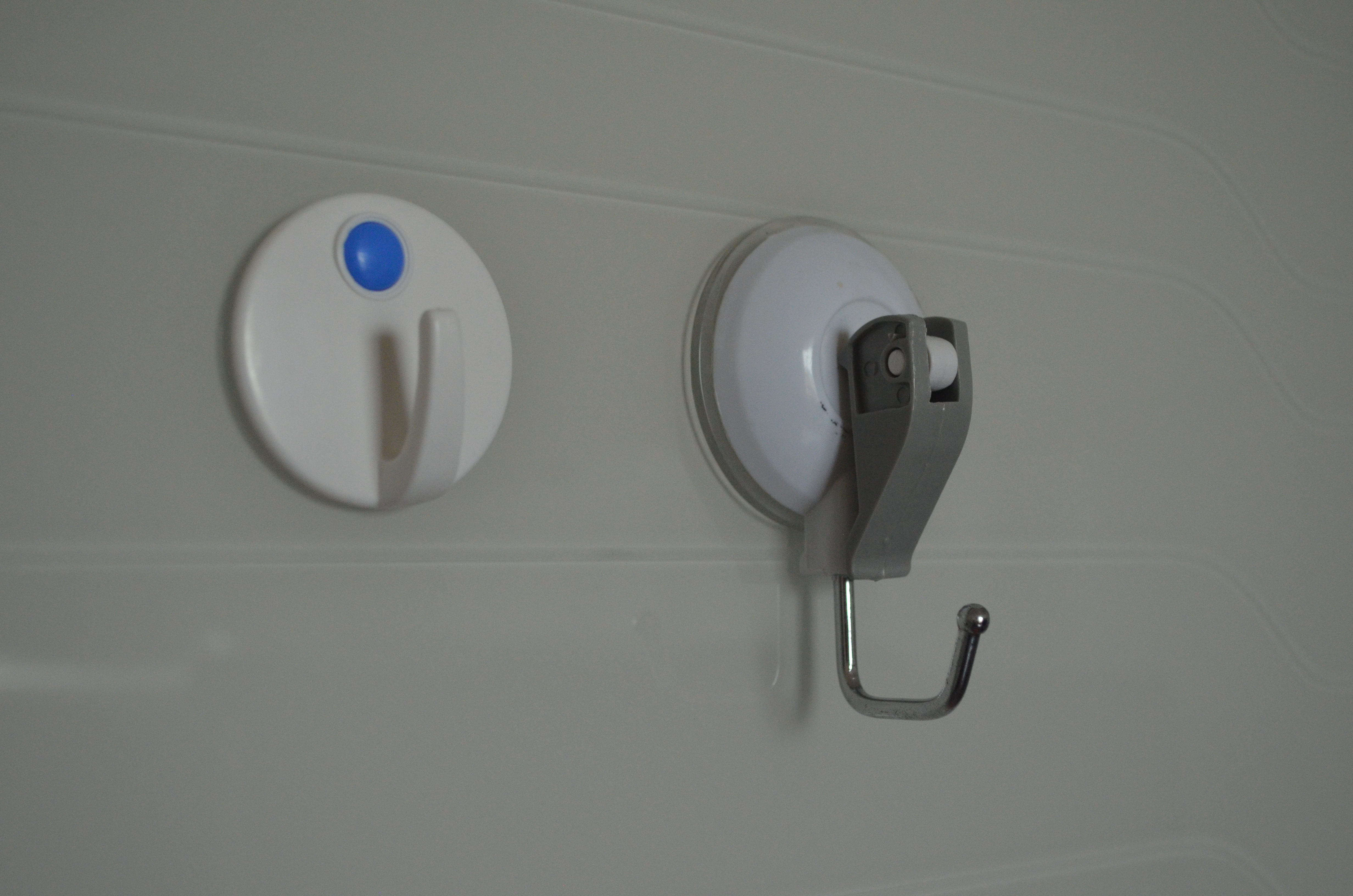 挂钩怎么粘才不会掉,挂钩不粘了怎么补救小窍门