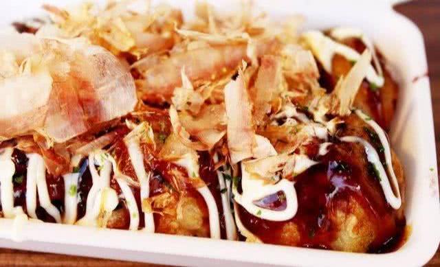 日本大阪藏在小巷的美食,正宗日本章鱼烧旅游图片