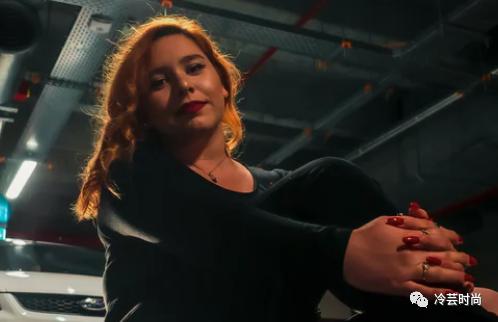 普通的日常vlog怎么拍容易爆款,想拍vlog要什么条件