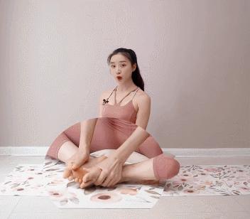 横劈的正确训练方式,横劈一字马