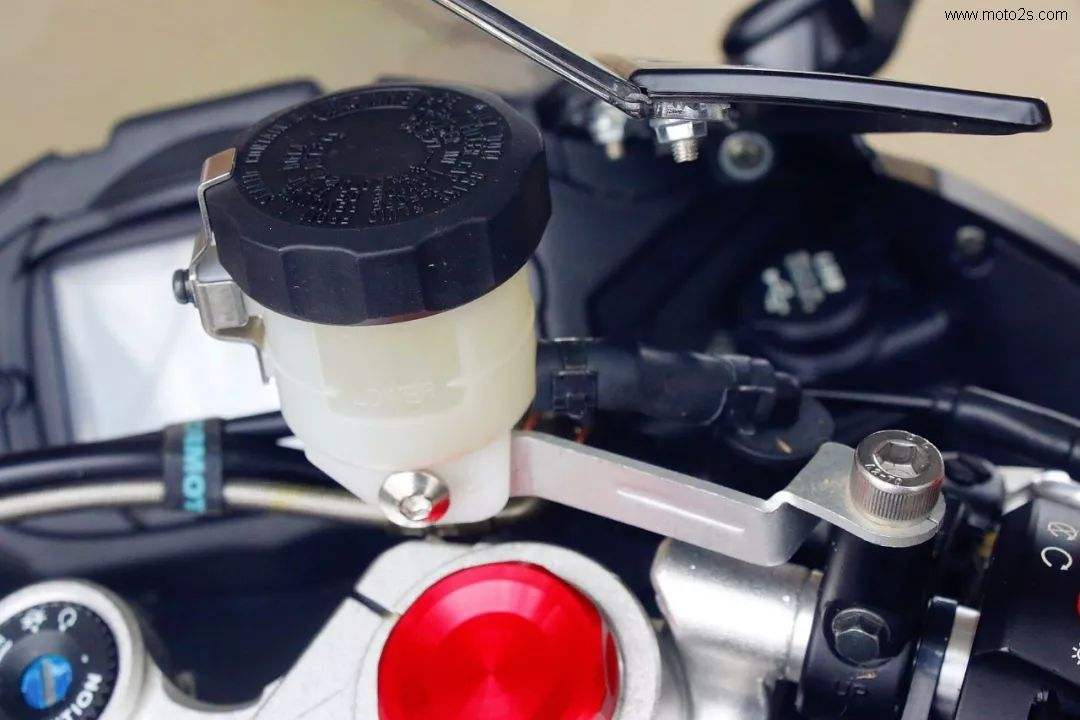 摩托车交规知识大全,摩托车的小知识