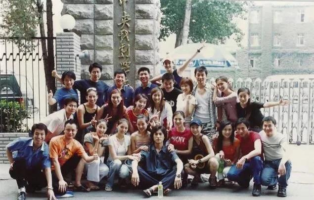 1999年过去了，我很怀念她。