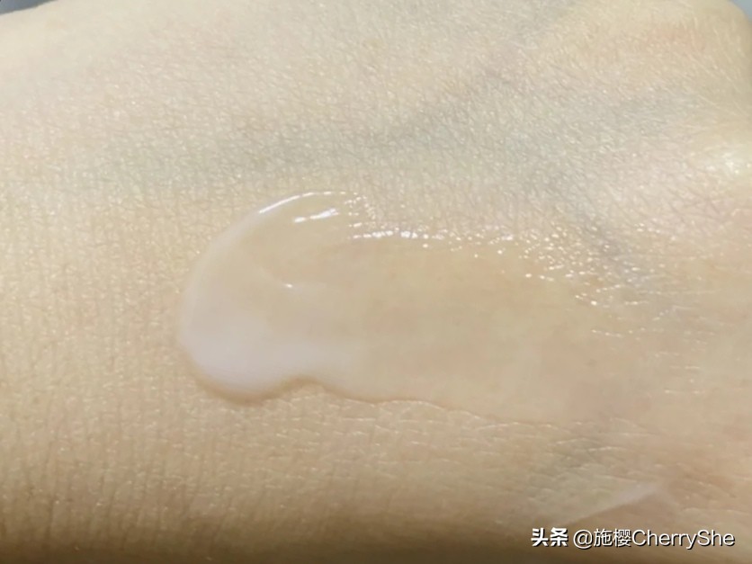 珀莱雅小夜灯和冰陀螺眼霜区别,珀莱雅冰陀螺眼霜和小蜜罐眼霜