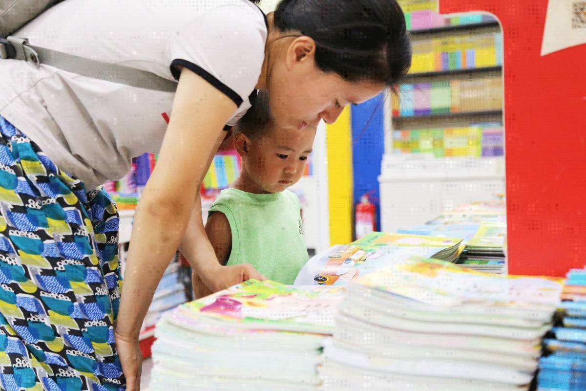 给孩子买的书越多越好吗,给孩子买很多阅读书好吗