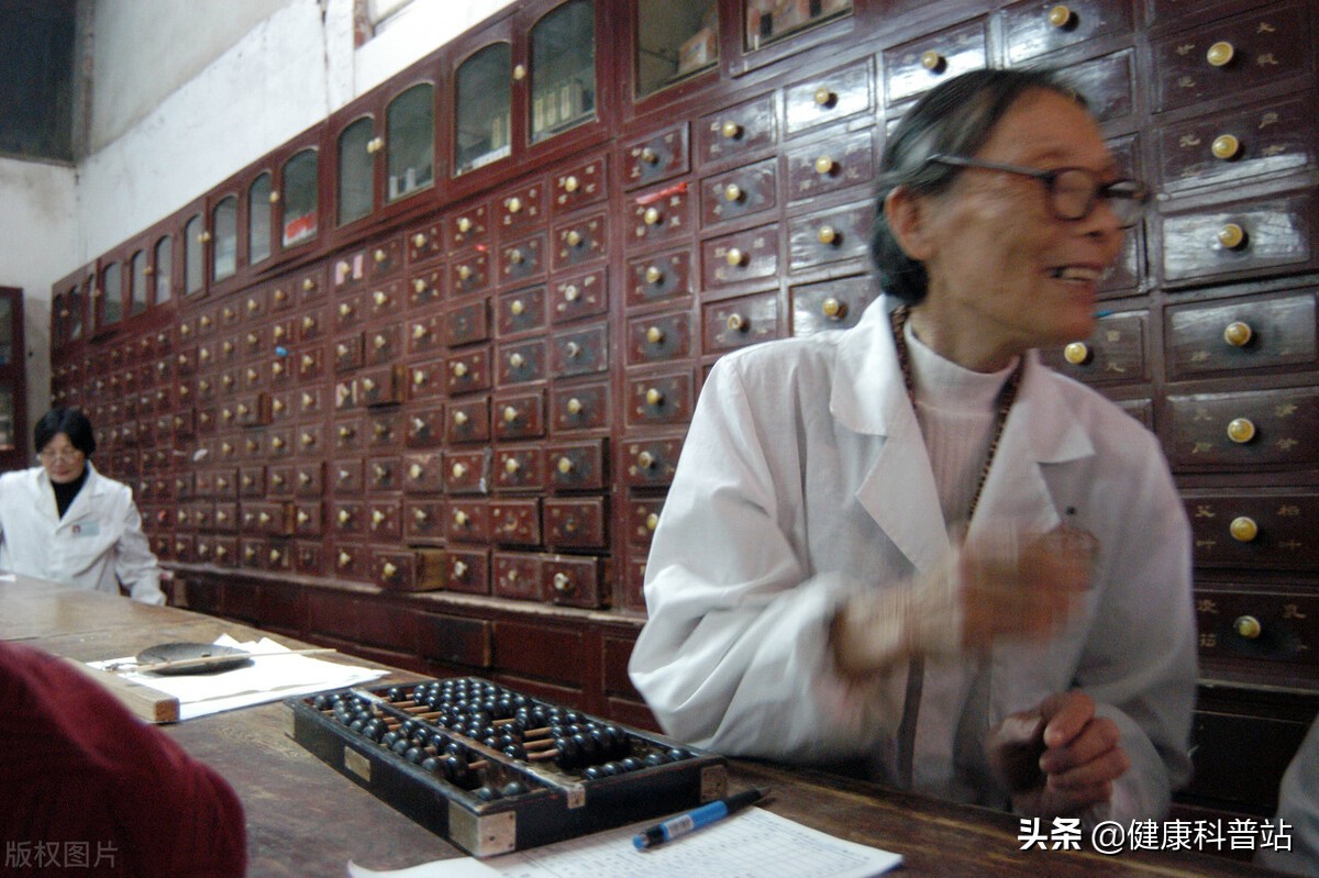 70多岁了老人顽固性便秘怎么治疗,老人顽固性严重便秘怎么快速排便