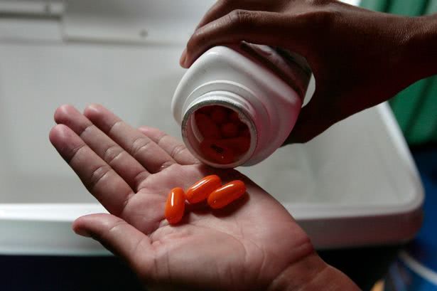 俄罗斯*市黑**出现声称可治疗新冠肺炎药物,有人以数倍价钱转售获利