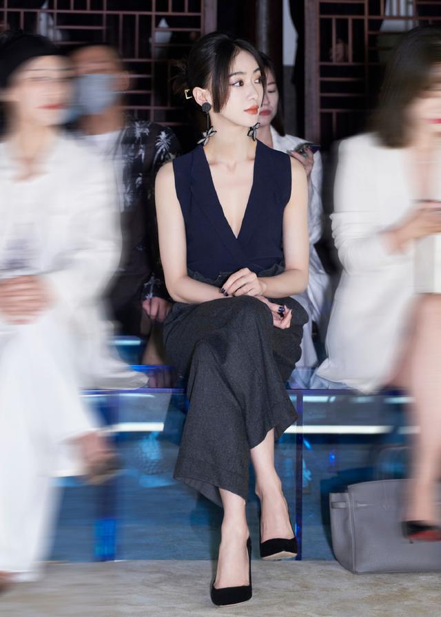 吴谨言瘦脱相,吴谨言怎么那么瘦