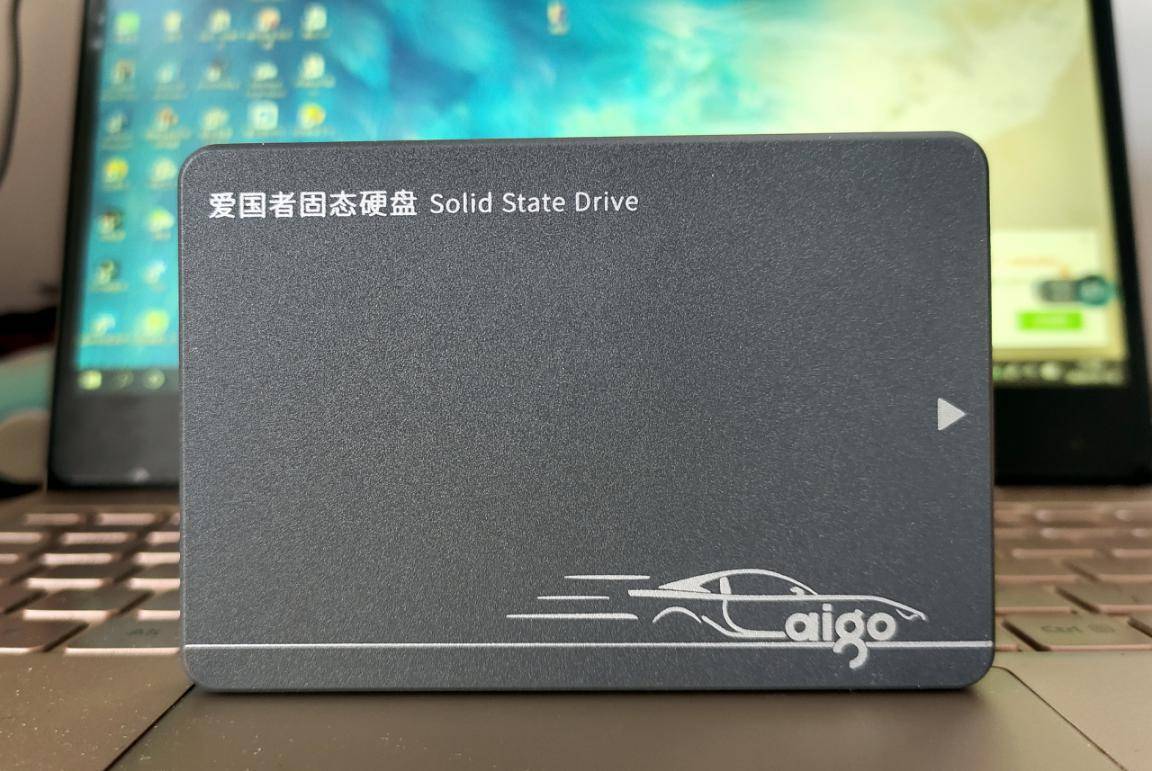 aigo爱国者固态u盘实测,爱国者aigo2tb移动固态硬盘